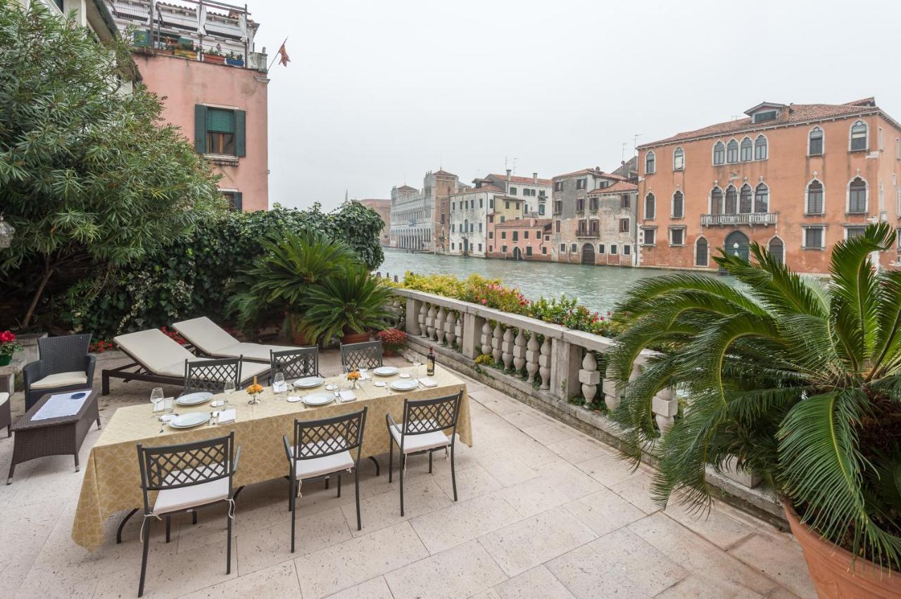 Ca' Dei Cuori On The Grand Canal เวนิส ภายนอก รูปภาพ